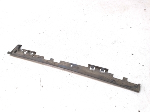 Mercedes Benz E-Class W211 (2002–2009) Veel üks välise aknalaua detail A2116980998 - 5