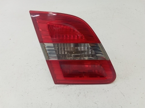 Tail light on trunk lid - A1698201564