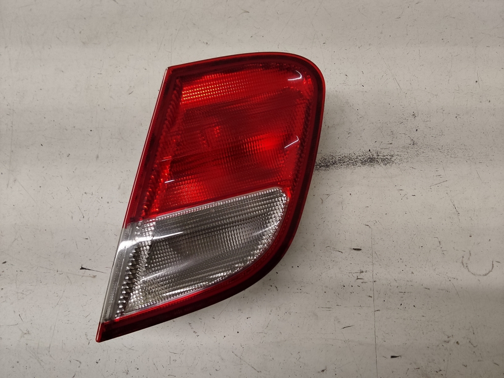 Mercedes Benz CLK-Class 208 (1997–2002) Tagatuli tagaluugil A2088200864 Mercedes Benz CLK-Class 208 (1997–2002) Tagatuli tagaluugil A2088200864