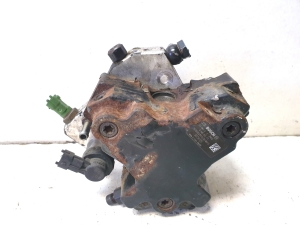 VOLVO V70 II (2000–2007) Kraftstoffpumpe 00899734