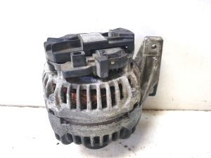 VOLVO V70 II (2000–2007) Alternator 30667787 - 5