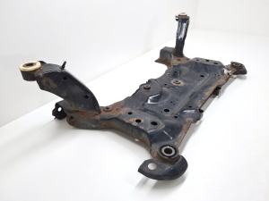 Ford C-MAX (2010–2026) Eesmine alusraam - 4