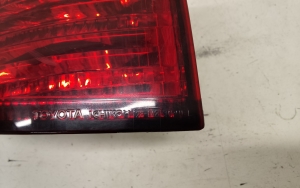 TOYOTA Previa (2000–2006) Eckleuchte hinten 28142 - 2
