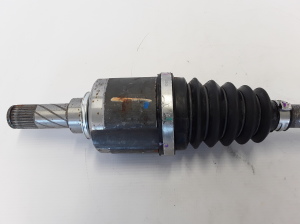 Dacia Duster (2010–2017) Front drive shaft and its parts 8200939981 - 2