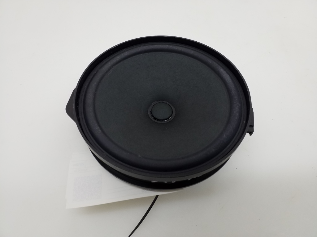 MERCEDES-BENZ GLK-Class X204 (2008-2015) Rear Right Door Sound Speaker A2469061300 20302172