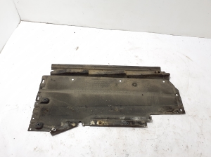   Unterbodenschutz  - 8F0825207B 