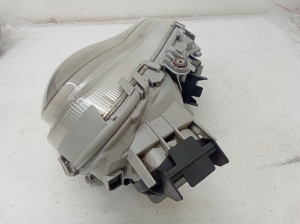 Mercedes Benz S-Class 220 (1998–2005) Scheinwerfer vorne A2208200361 - 2