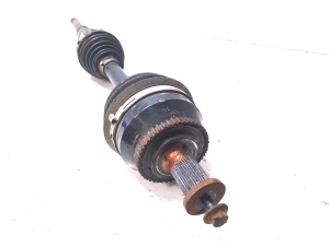 VOLVO XC70 (2000–2007) Front drive shaft and its parts T060313 - 2