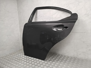 Rear side doors