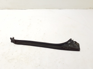 AUDI A5 (2007–2016) Front door rubber seal 8F0831722 - 4