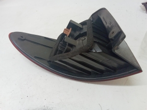 TOYOTA Previa (2000–2006) Eckleuchte hinten 8155128300 - 2