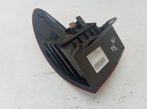 TOYOTA Previa (2000–2006) Eckleuchte hinten 8155128300 - 2