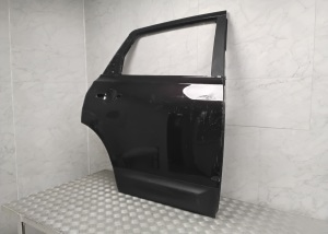 Rear side doors