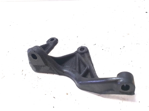 VOLVO XC70 (2000–2007) Engine bracket 30735708 - 2