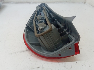 TOYOTA Yaris Verso (1999–2006) Eckleuchte hinten 8155052060 - 2
