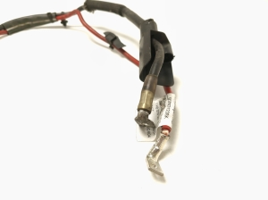 Volkswagen Passat B8 (2014–2023) Plussjuhtme klemm 5Q0971228K - 5