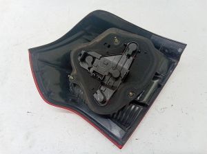 TOYOTA Corolla (2001–2007) Tagumine nurgatuli 0459 - 6