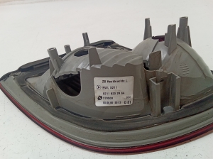 Mercedes Benz E-Class W211 (2002–2009) Rückleuchte Heckleuchte innen A2118202964 - 5