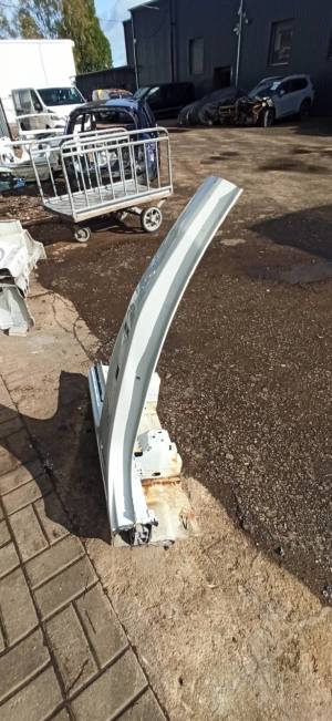 VOLVO XC40 (2017–2026) Center pillar 32310034 - 2