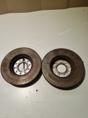 Volkswagen Jetta VII (2021–2026) Front brake disc - 3