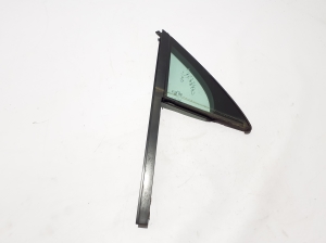  Glace de custode de porte avant  - 7P6845114 