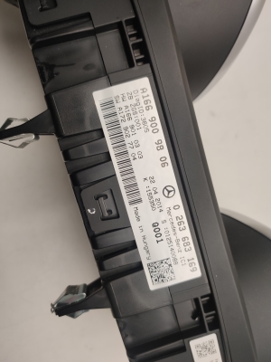 Mercedes Benz ML-Class 166 (2011–2015) Instrument cluster A1669009806 - 2