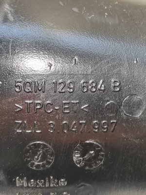 Volkswagen Jetta VII (2021–2026) Õhu sisselaske voolik 5QM129684B - 3