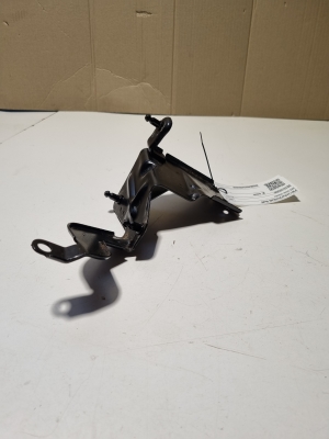 Volkswagen Jetta VII (2021–2026) ABS ploki hoidik 5Q1614235K - 4