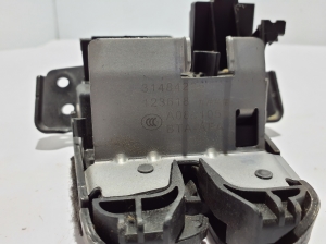 VOLVO V60 (2018–2026) Trunk lid lock 31484235 - 3