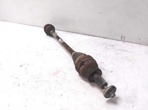 VOLVO XC70 (2000–2007) Tagumine veovõll ja selle osad P30735647 - 3