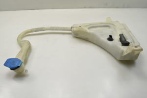 Front washer fluid reservoir - 4L0955453