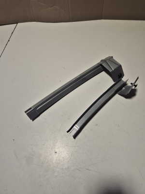 Dacia Spring (2021–2026) Front door glass slide - 2
