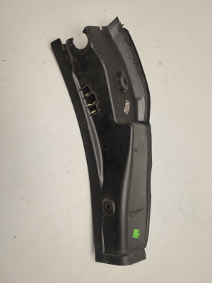 Mercedes Benz ML-Class 166 (2011–2015) Trunk lid hinge trim A1666910308 - 3