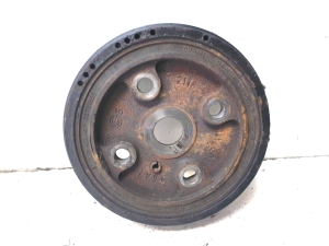 VOLVO XC70 (2000–2007) Crankshaft pulley 30731865 - 4