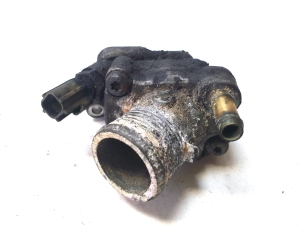 VOLVO XC70 (2000–2007) Thermostat 30777476 - 3