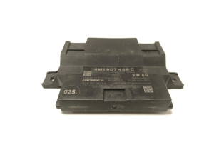 AUDI A4 B9 (2015–2026) Gateway control module 4M1907468C - 3