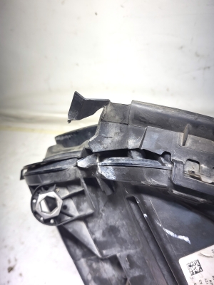 Mercedes Benz E-Class W213 (2017–2026) Scheinwerfer und seine Teile A2139064804 - 5