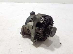 BMW 5 SERIES F11 (2010–2017) Alternator 8507625 - 4