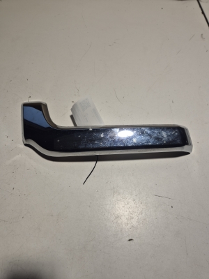   Front bumper chrome trim  - 6407A121 