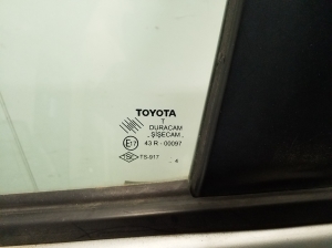 TOYOTA Corola Verso R1 (2004–2009) Esiuksed ja nende osad - 3
