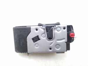 Opel Vectra C (2002–2008) Rear side door lock 13157758 - 3