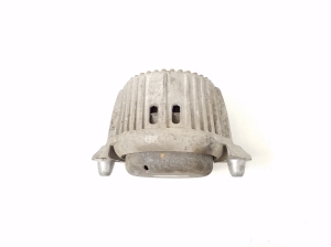 Engine mount - A2122400100