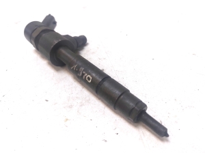 Opel Vectra C (2002–2008) Kütusepihusti 0445110165 - 2