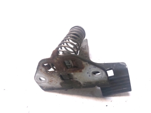 VOLVO XC70 (2000–2007) Hood latch 30745019 - 7