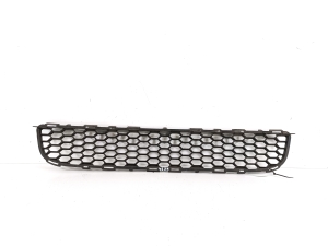 TOYOTA Corola Verso R1 (2004–2009) Front bumper lower grille 531120F010 - 2