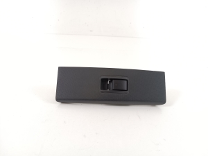 TOYOTA Corola Verso R1 (2004–2009) Front door glass switch 848100F010 - 3