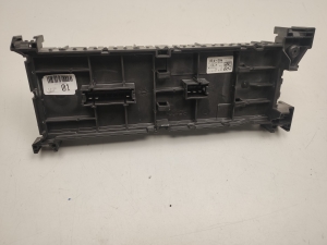 Mercedes Benz ML-Class 166 (2011–2015) Drošinātāju kaste salonā A1669062501 - 2