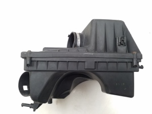 Opel Zafira B (2005–2014) Air filter housing 55557127 - 4