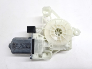 Fensterhebermotor vorne - 4K0959812A