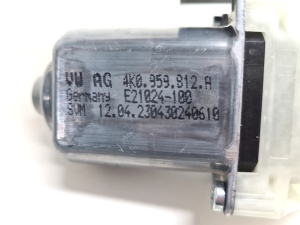 Volkswagen ID 7 E (2024–2026) Fensterhebermotor vorne 4K0959812A - 2
